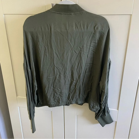 ✨3/$20 NWT Jack by BB Dakota light bomber jacket - Picture 6 of 7